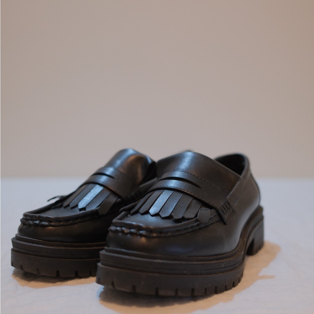Asos Design Chunky Heel Loafers Women’s Size 6 Black